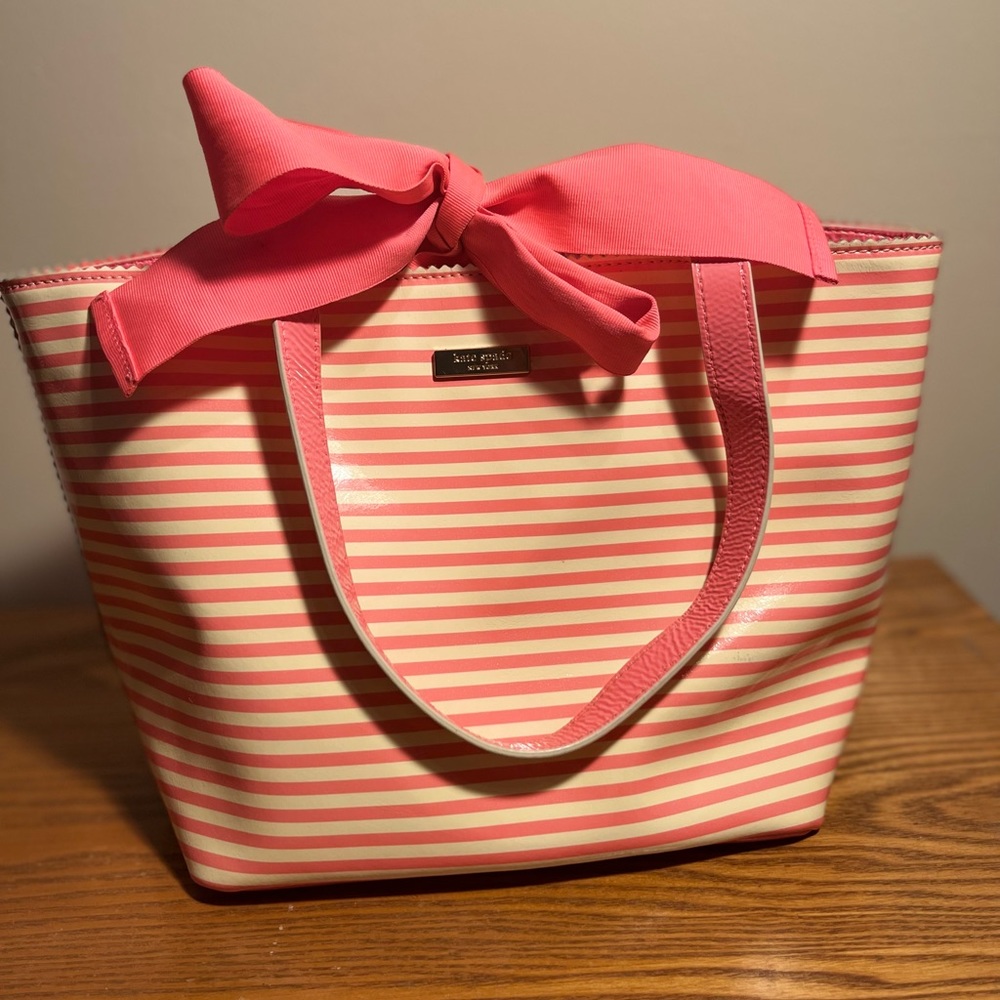 Kate Spade Leather Purse